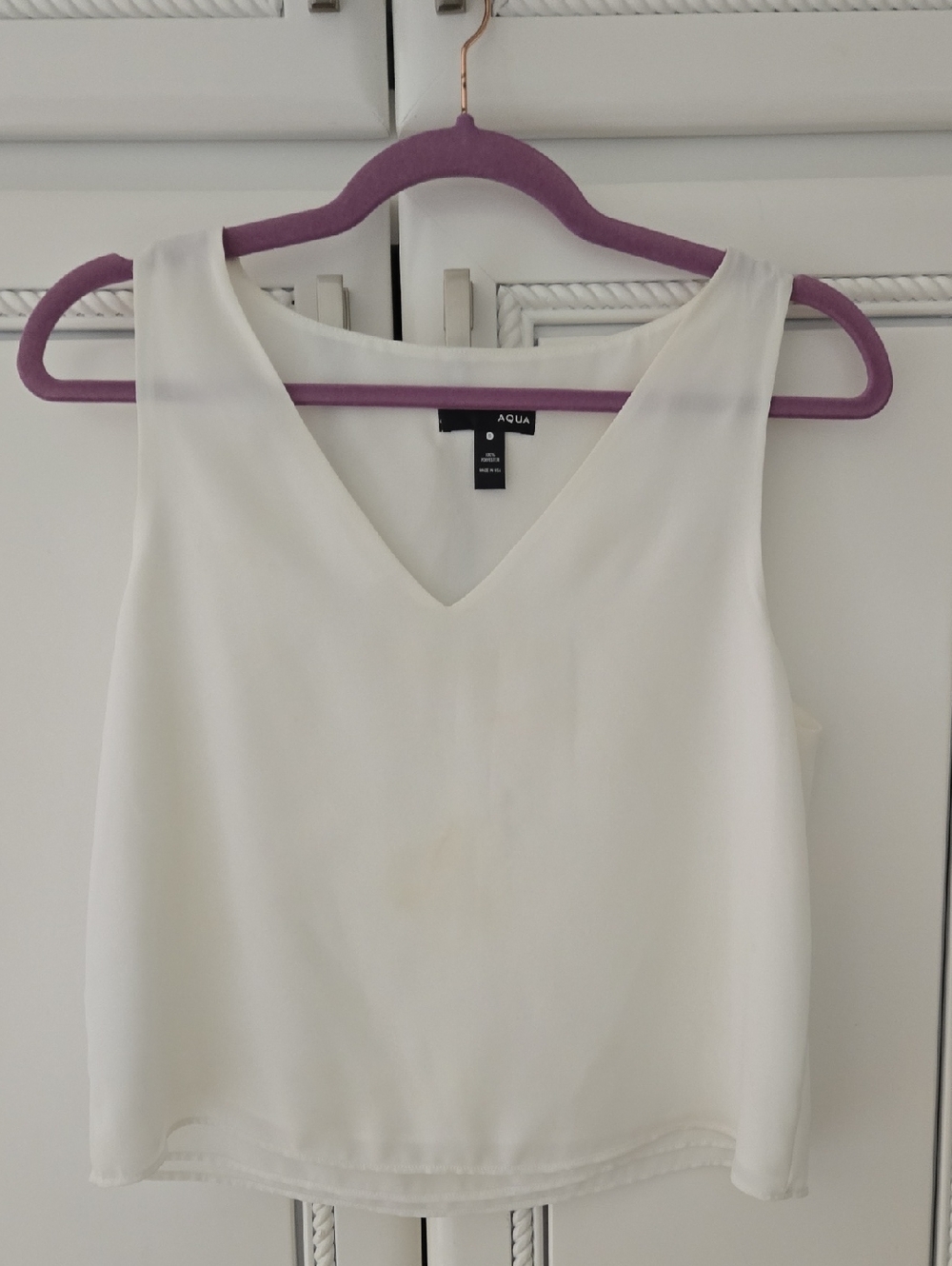Aqua White V-Neck Sleeveless Top